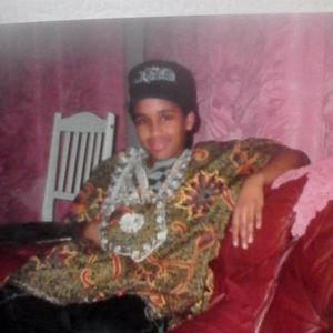 Meet your Posher, Issa